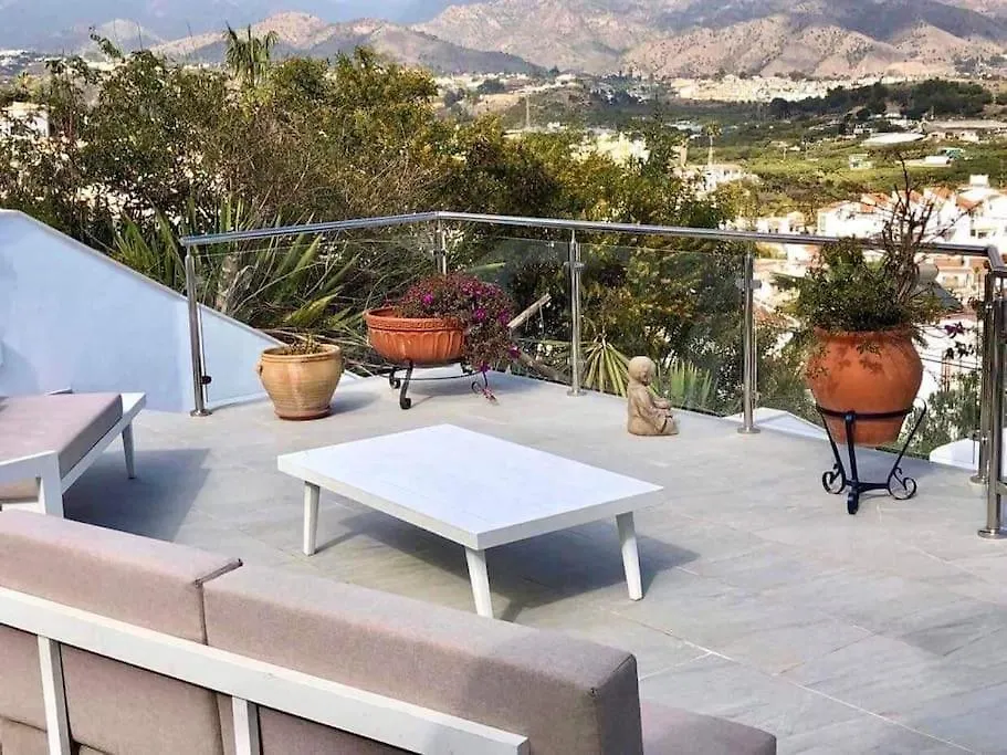 Modern Villa + Infinity Pool. Best Views In Nerja!