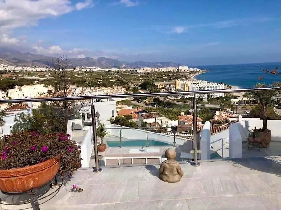 Modern Villa + Infinity Pool. Best Views In Nerja! Nerja