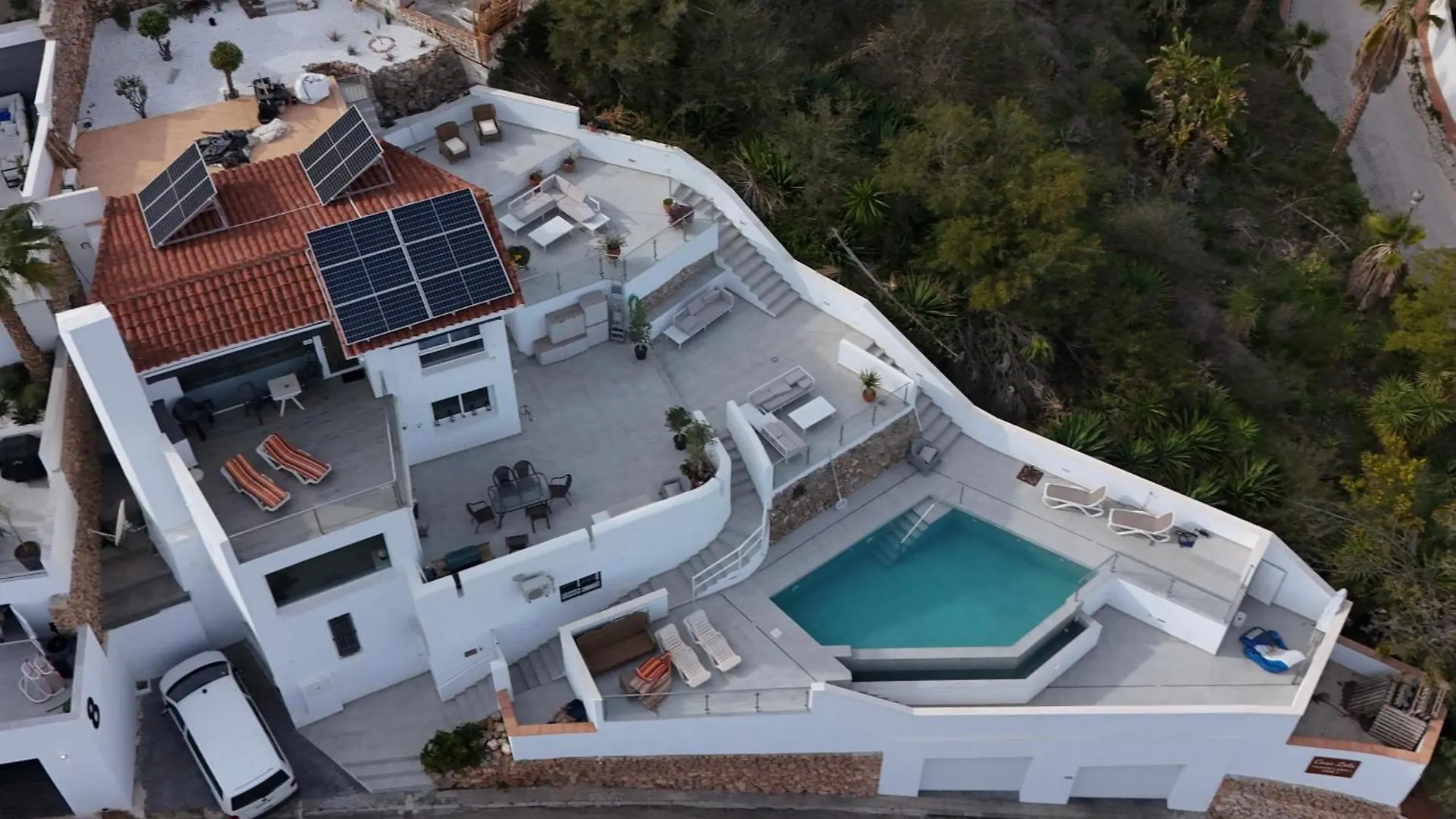 Modern Villa + Infinity Pool. Best Views In Nerja!