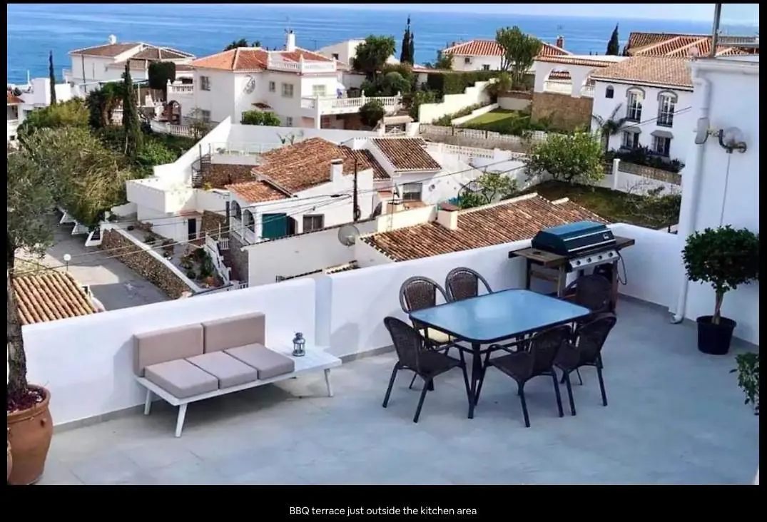 Modern Villa + Infinity Pool. Best Views In Nerja!  Nerja